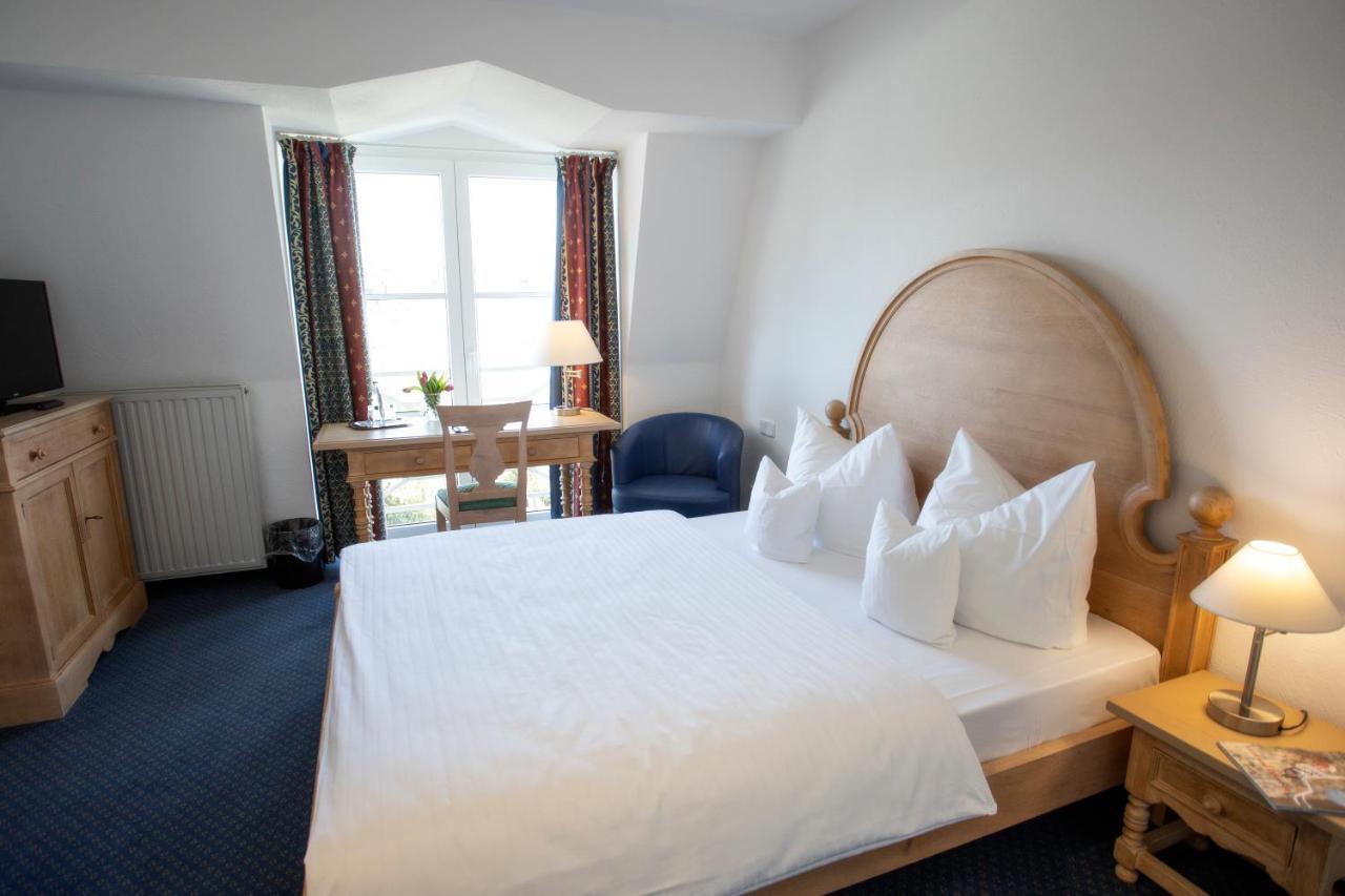 Hotel Zur Post Брилон Екстериор снимка