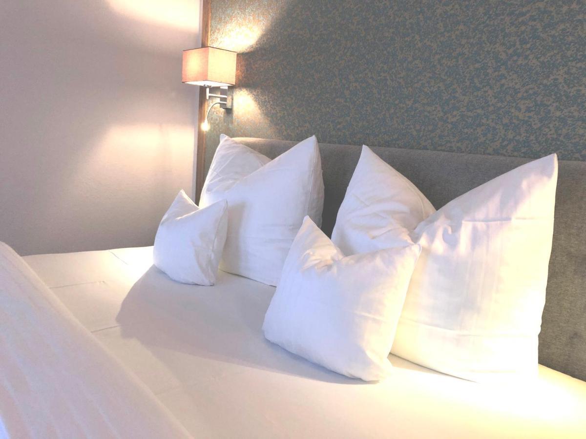 Hotel Zur Post Брилон Екстериор снимка