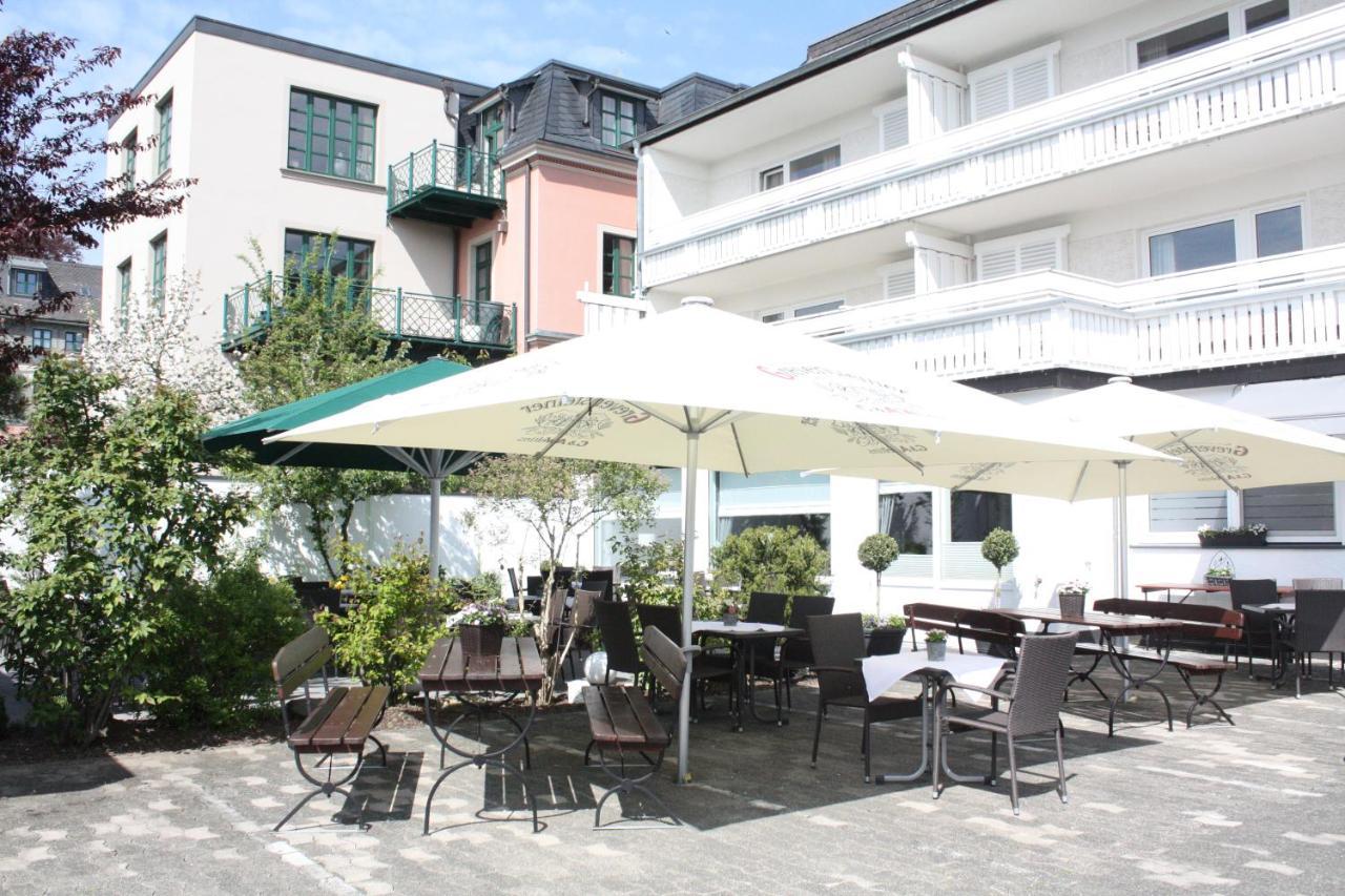 Hotel Zur Post Брилон Екстериор снимка